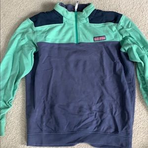 Vineyard vines men’s pullover. Medium.